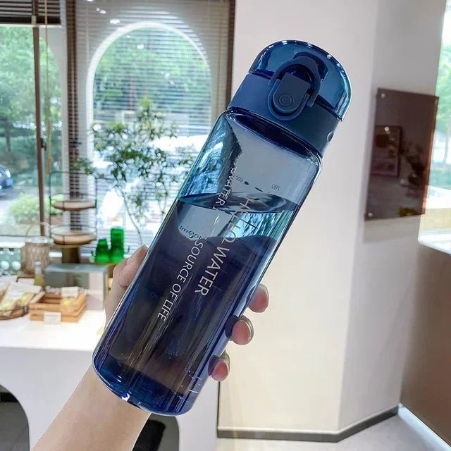 Bouteille transparente réutilisable de 780ml, idéale pour boire de l'eau, du thé, des boissons sportives, convenant parfaitement aux enfants pour l'école ou les activités sportives - CORPSDECHAMPION