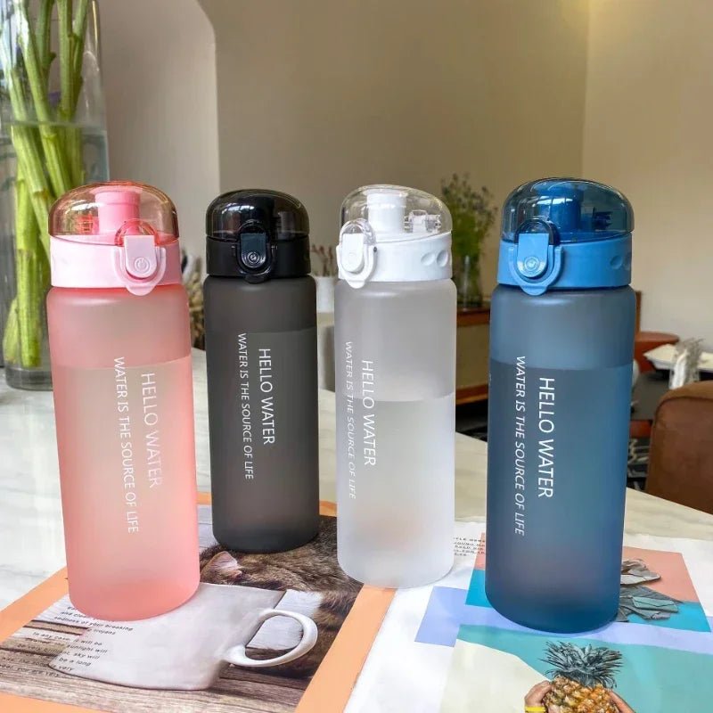 Bouteille transparente réutilisable de 780ml, idéale pour boire de l'eau, du thé, des boissons sportives, convenant parfaitement aux enfants pour l'école ou les activités sportives - CORPSDECHAMPION