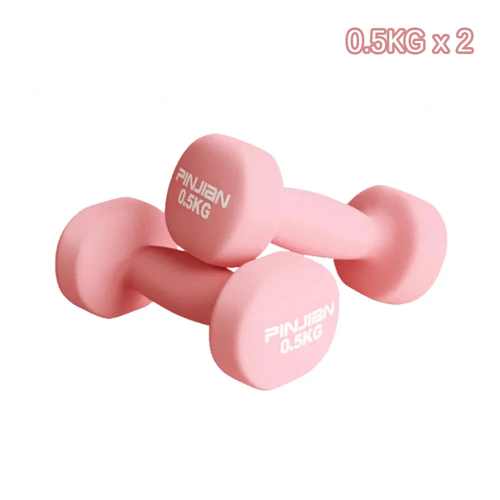 Haltère 0.5kg rose pour musculation à domicile, design ergonomique adapté aux femmes."